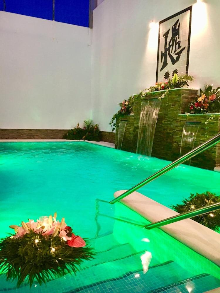 Hotel Chipiona Hotel 2*